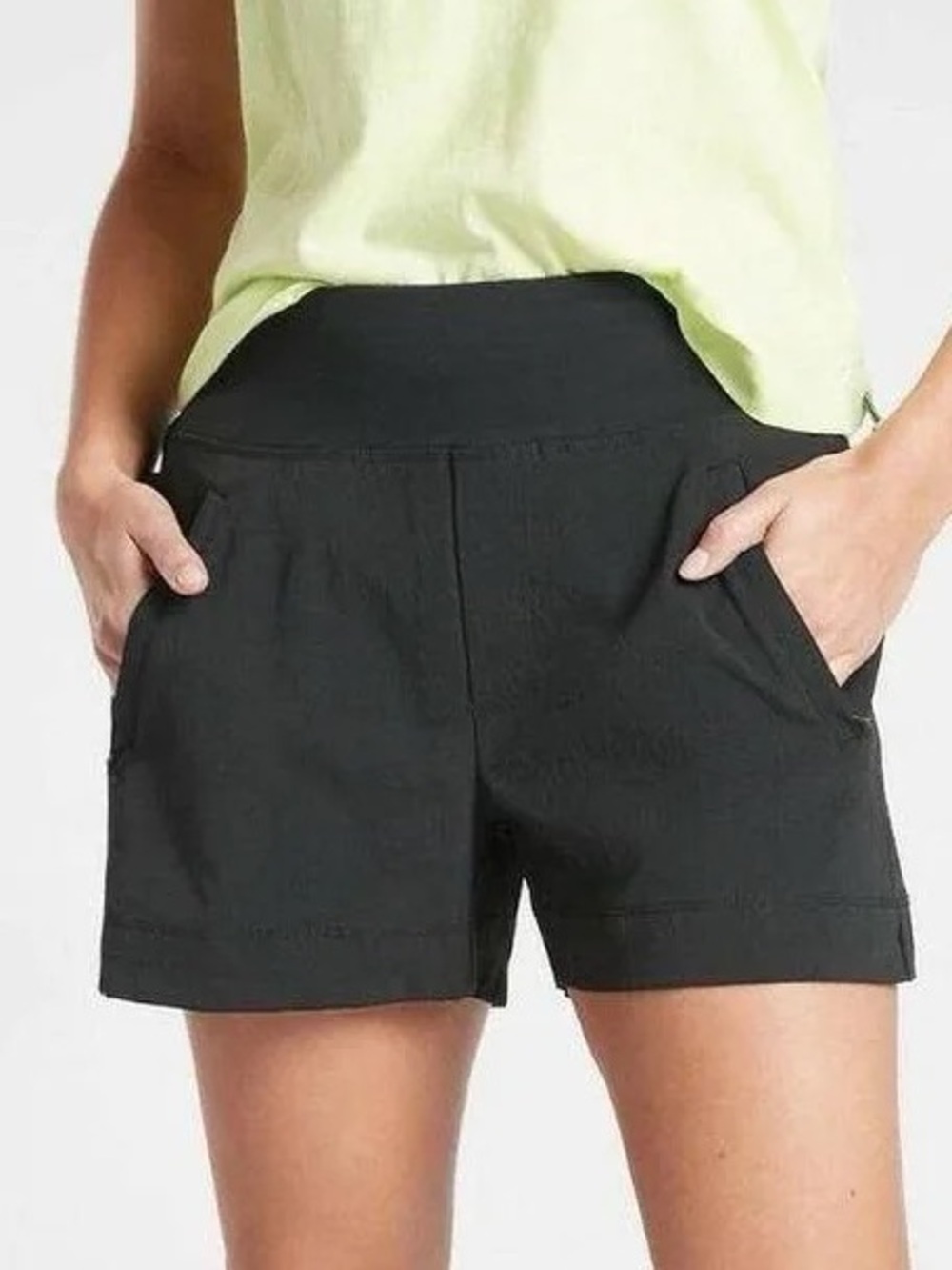 Athleta Trekkie North Black Women’s Pull-On Shorts Size 2